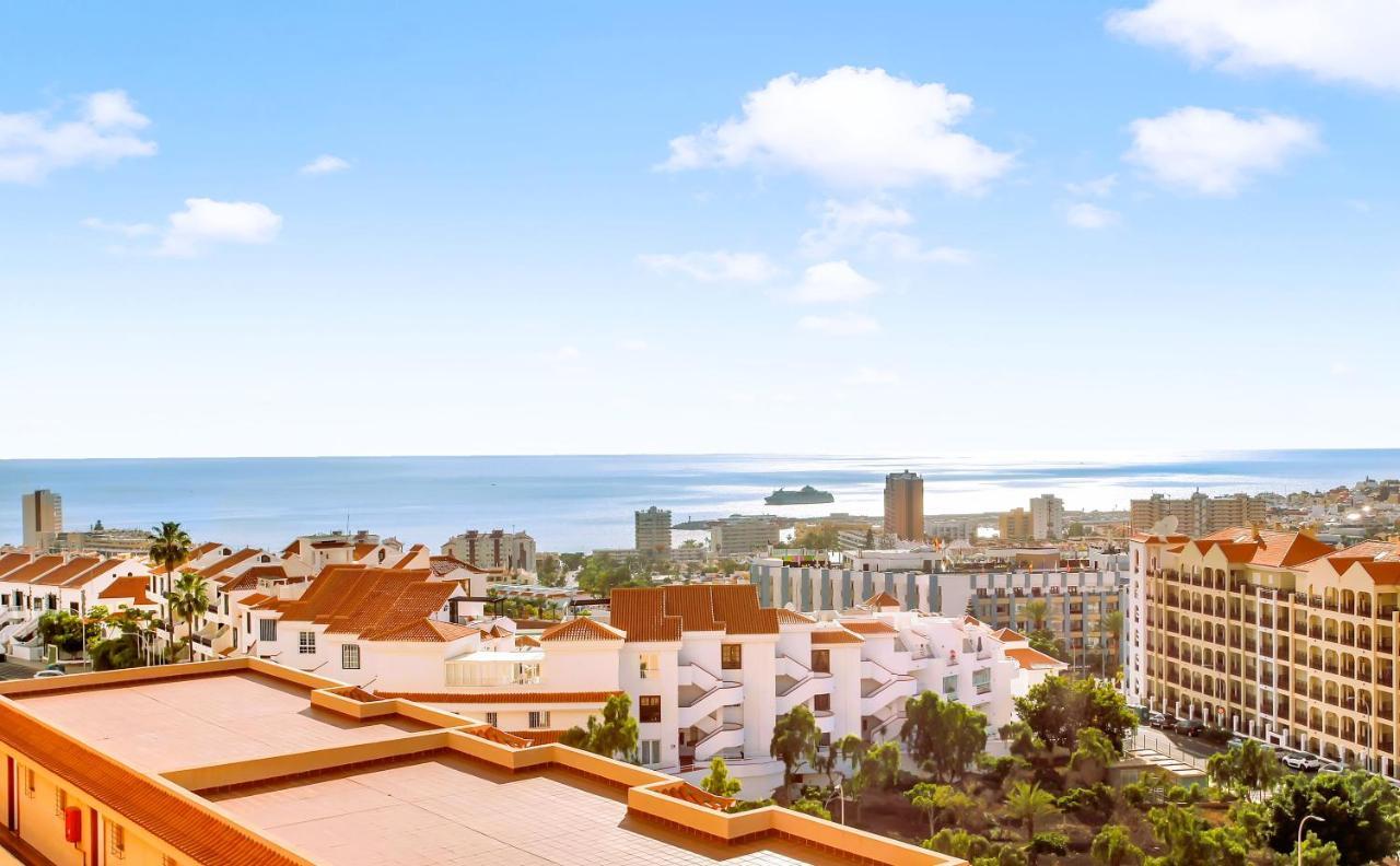 Top Floor, Sea View, Huge Terrace, Heated Pool, Garage Los Cristianos  Exterior foto